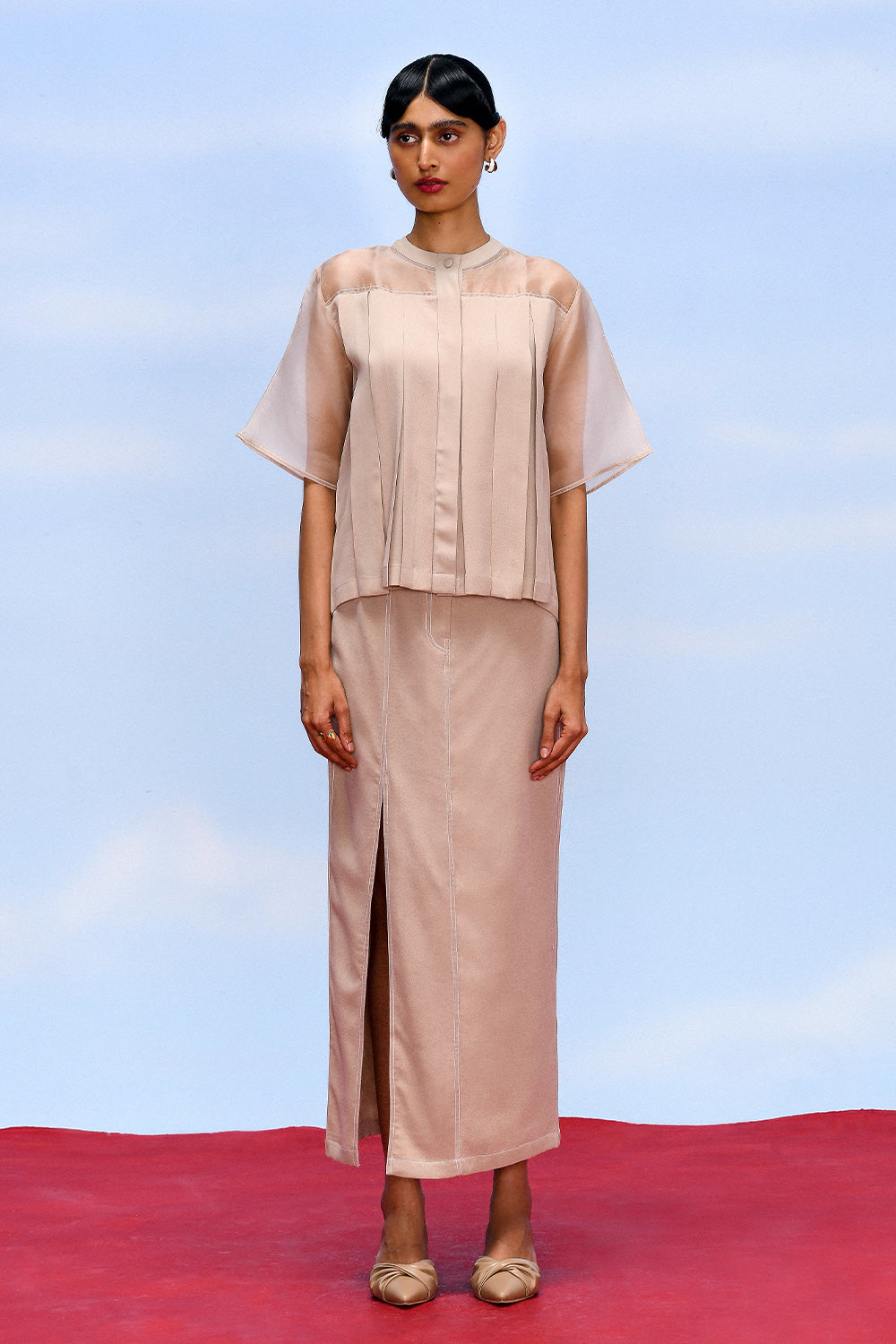 SYMMETRY TOP AND SKIRT