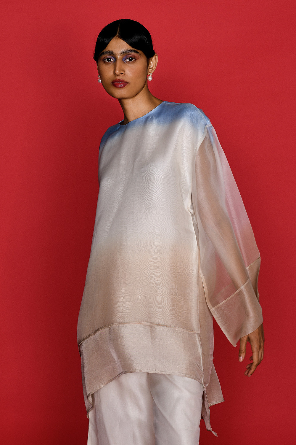 SKY AND SAND ANTI-FIT TOP