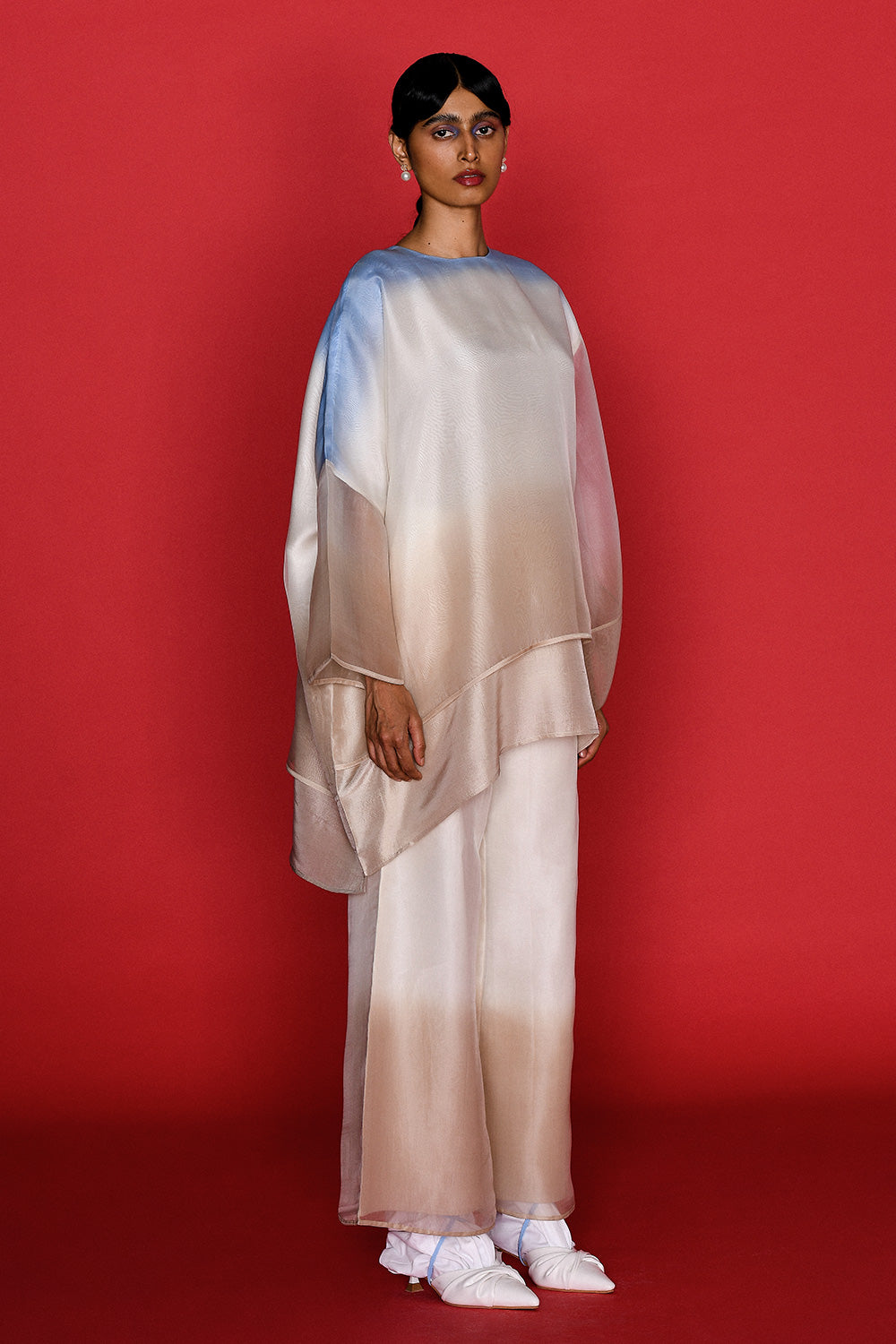 SKY AND SAND ANTI-FIT TOP