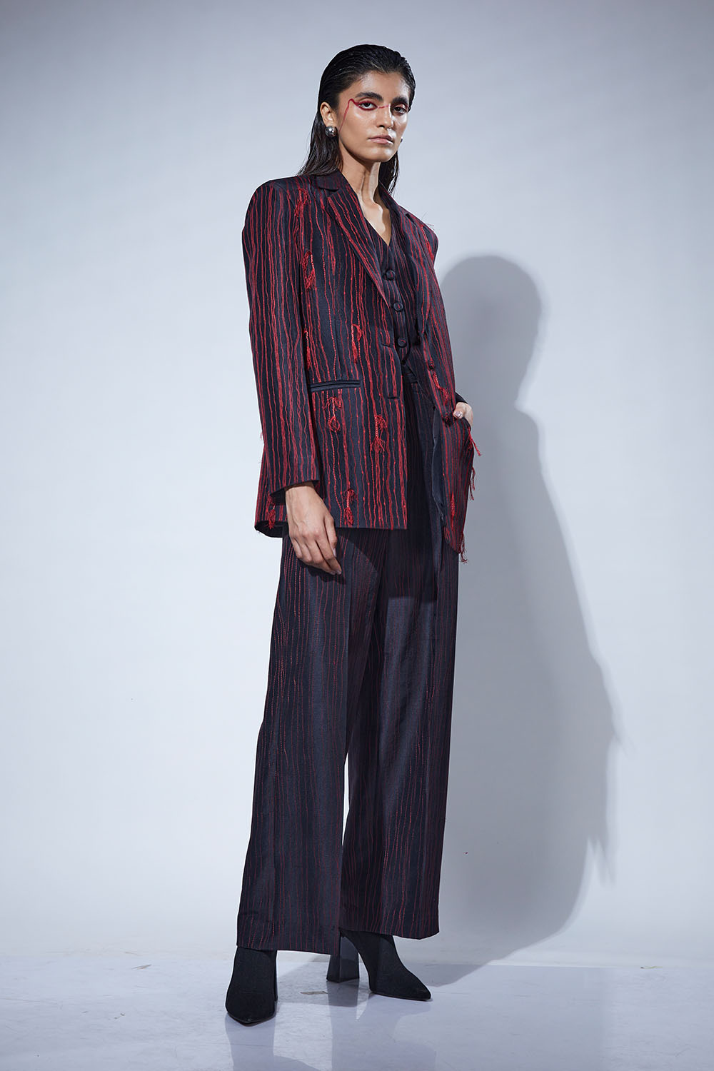 SYMMETRY STATEMENT BLAZER