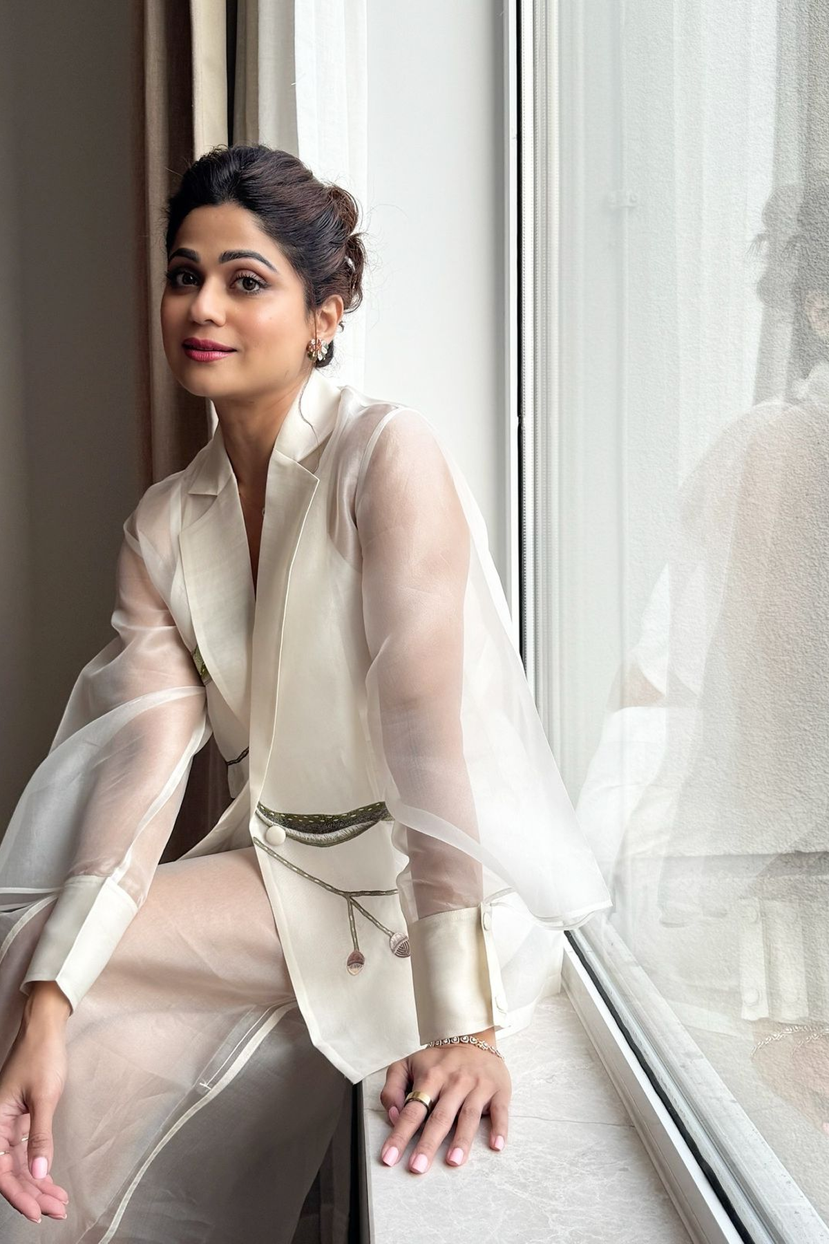 Shamita Shetty in Eucalyptus sheer jacket