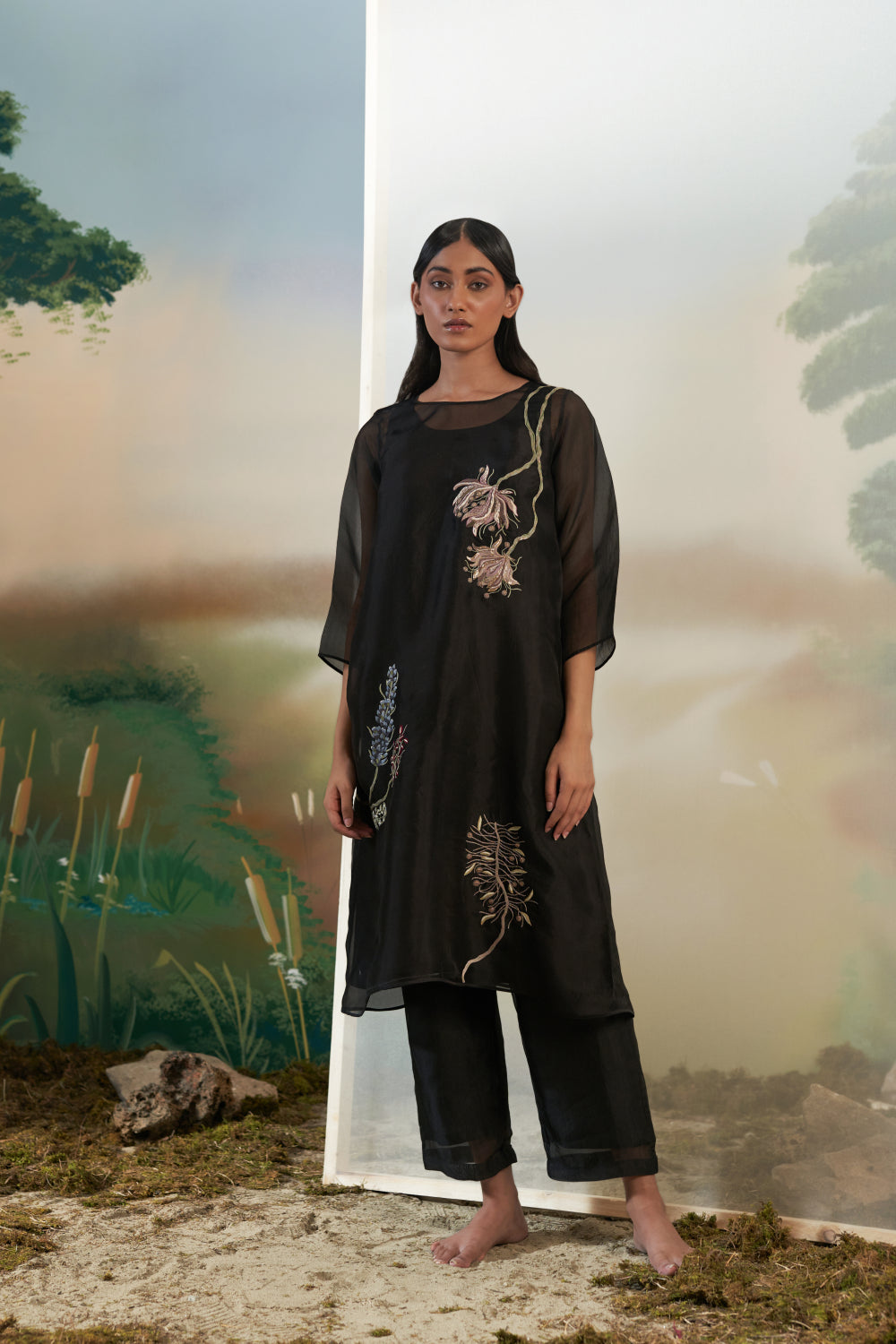 Tuberose Kurta Set - Black