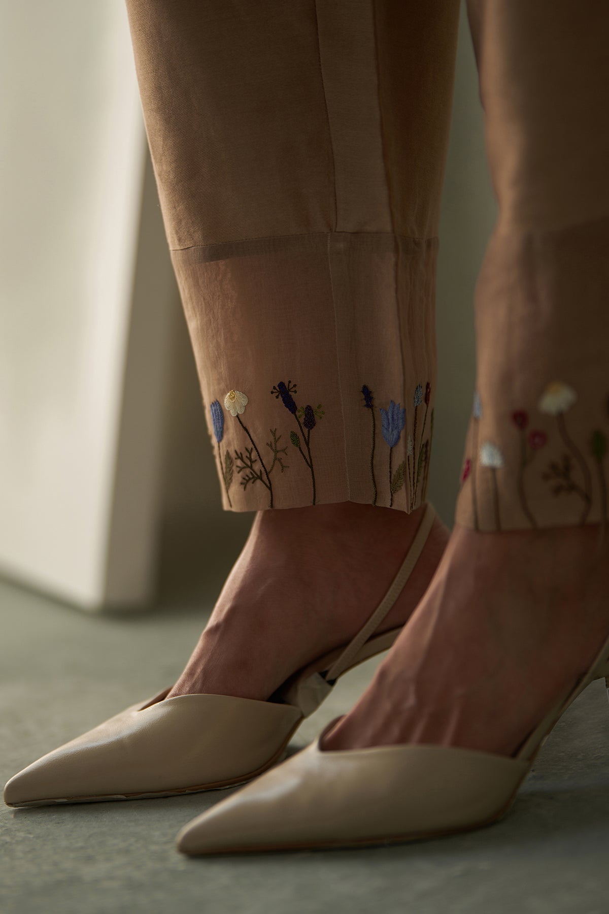 Garden Kurta Set Beige