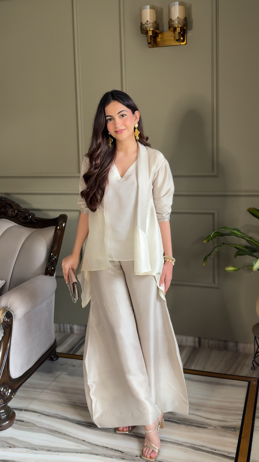 Jannat Khurana in Ombre Grey Silk Coords