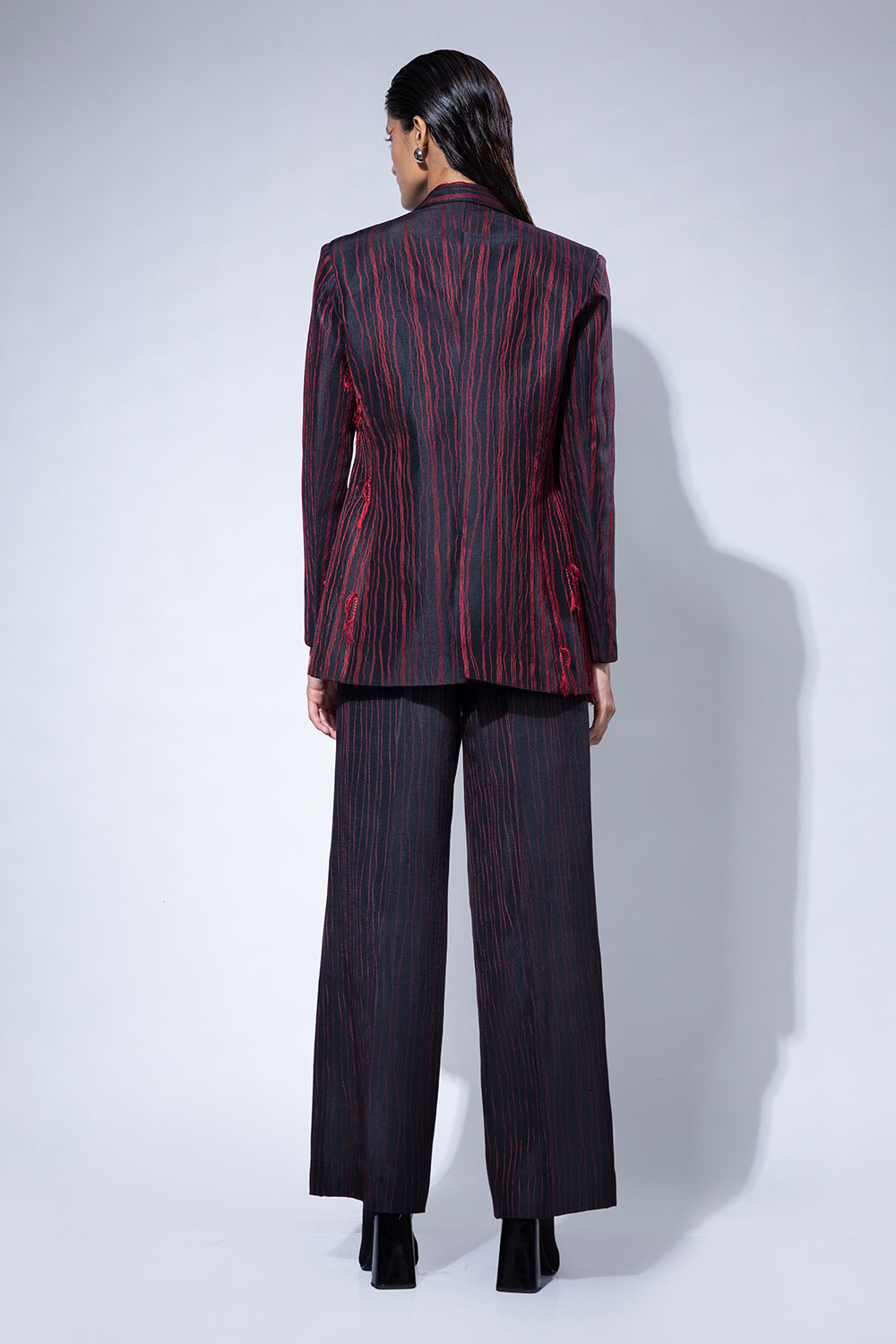 SYMMETRY STATEMENT BLAZER