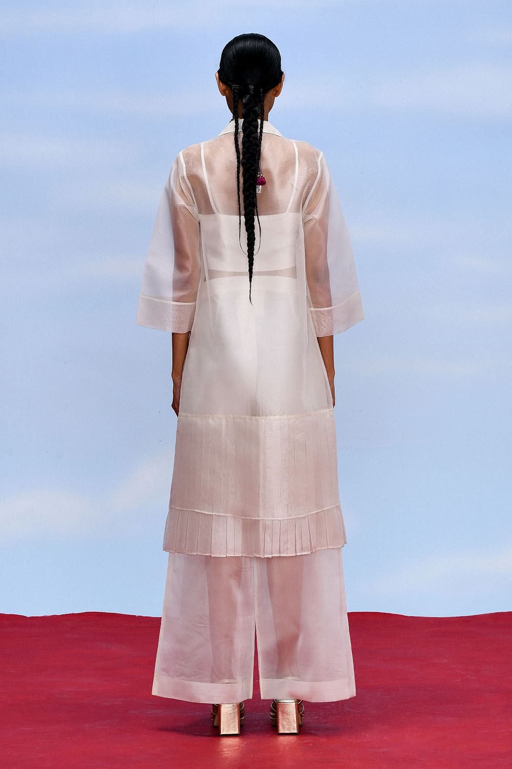 DOROTHY SHEER TRENCH/JACKET